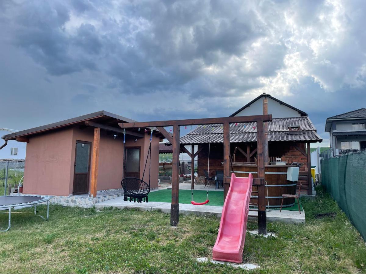 Casa Alba Hotel Sandulesti Luaran gambar